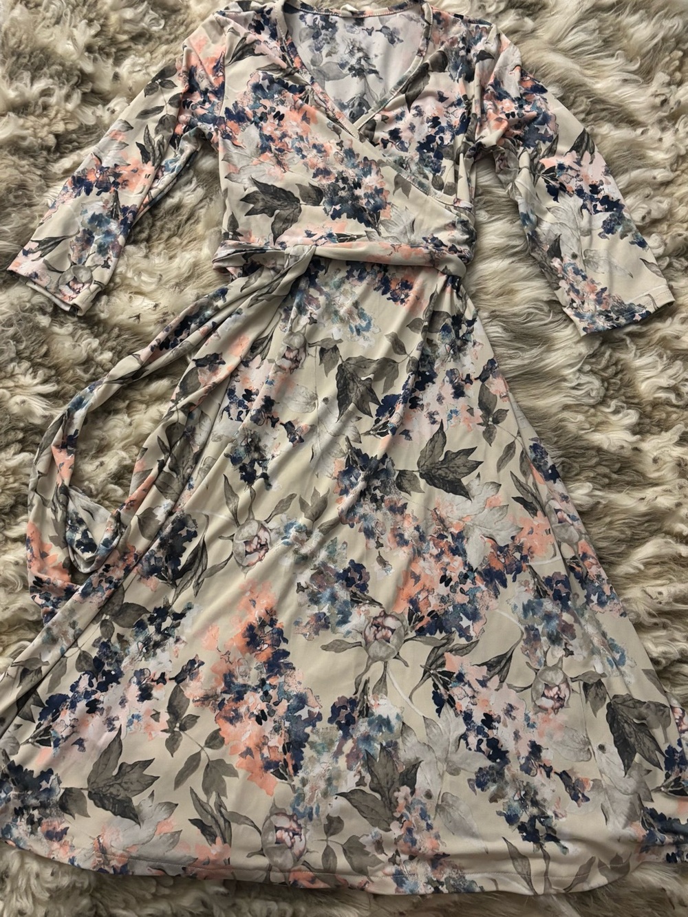 Pinkblush dress size: small